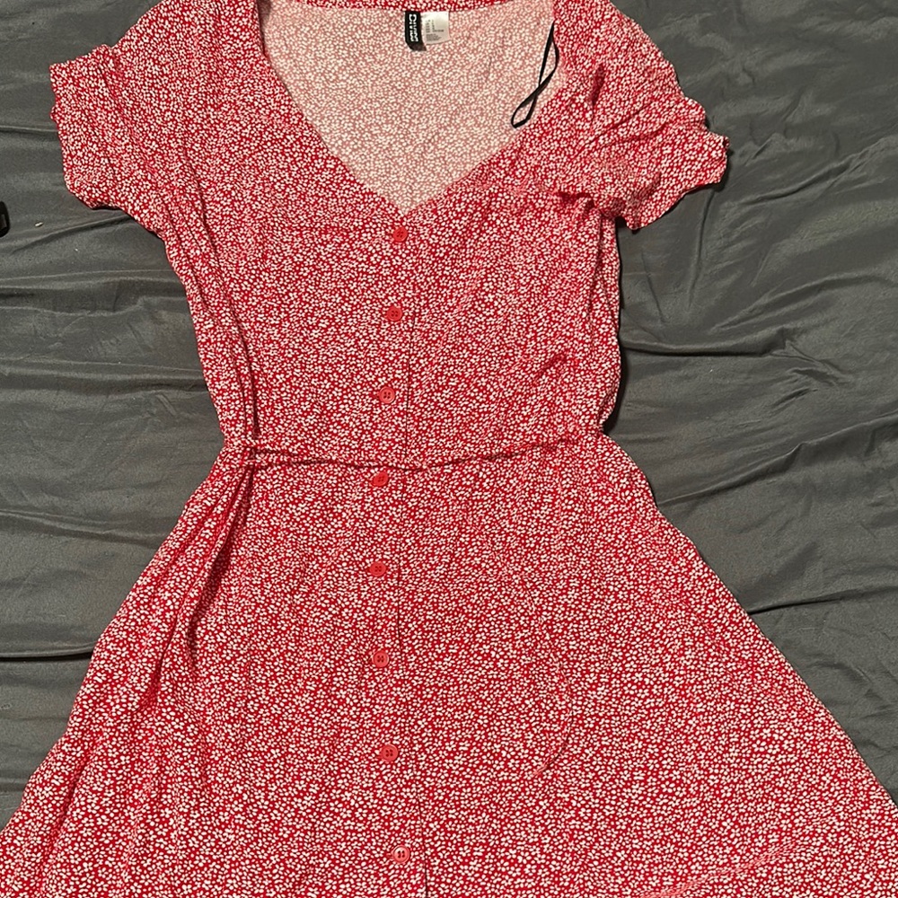 H&M Red Floral Midi Dress